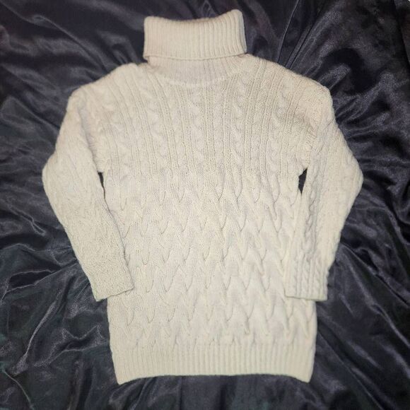 Roberta Freymann Chunky Cable Knit Wool Turtleneck - Picture 3 of 6